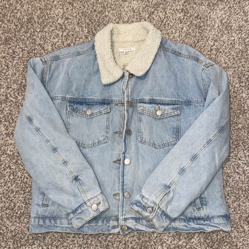 PacSun Women’s Bluejean Jacket Sherpa Lined Size M/L